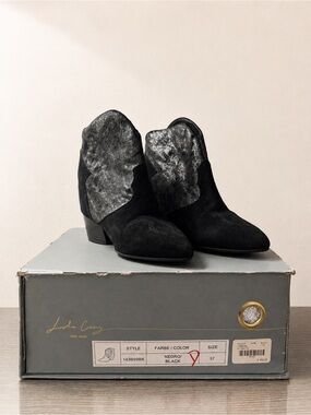 Lola Cruz Ivy Bootie Black Suede Western Ankle Boots Size EU 37/ US 7